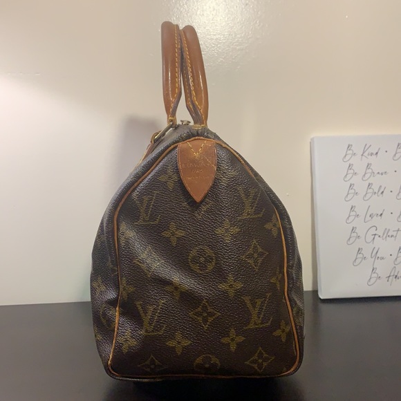 LV Speedy 25 w/ lock and key and dust bag and COA - Picture 12 of 17
